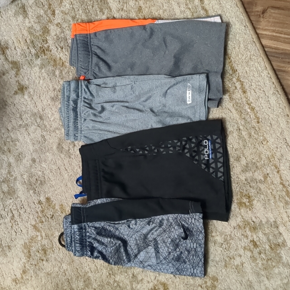 Shorts, bundle of 4 - size 4/5